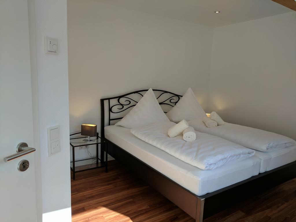 Ferienwohnung "Zum Klosterruinenblick" Krov Bagian luar foto